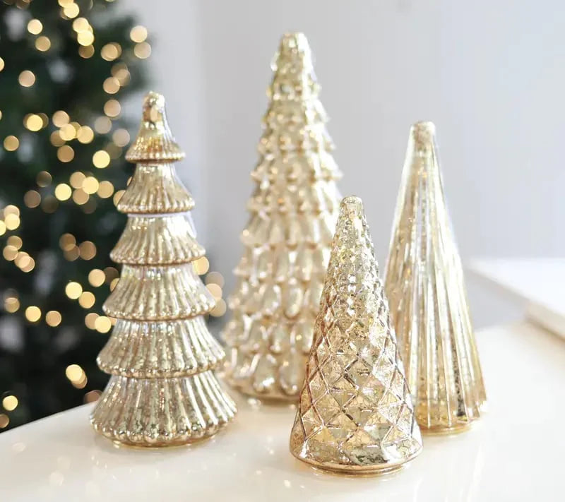 Shimmering Christmas – set with illuminated Christmas tree in mercury glass