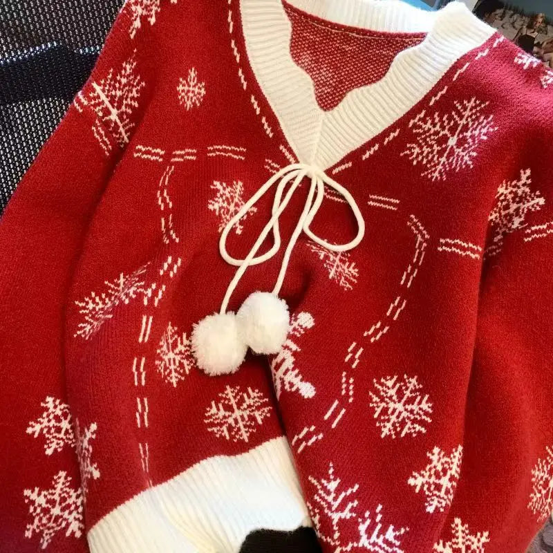 Molly - Christmas Snowflake Sweater