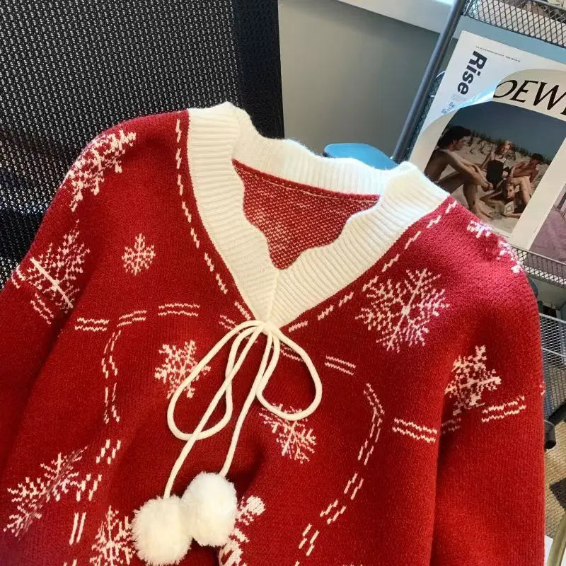 Molly - Christmas Snowflake Sweater
