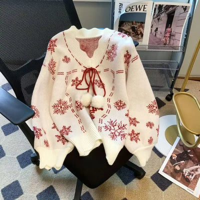 Molly - Christmas Snowflake Sweater